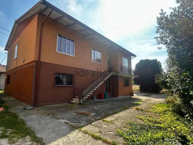Casa in vendita a Anguillara Veneta, Veneto