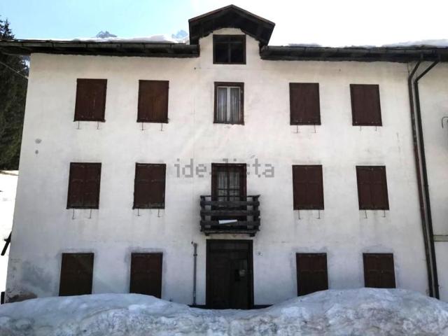 Casa in vendita a Valle, San Pietro Di Cadore