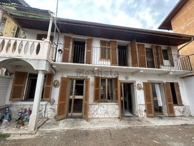 Casa in vendita a Confienza, Lombardia