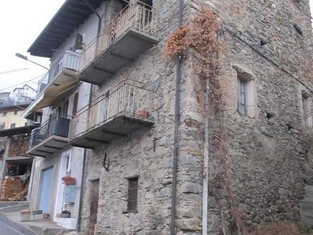 Casa in vendita a Poggiridenti, Lombardia