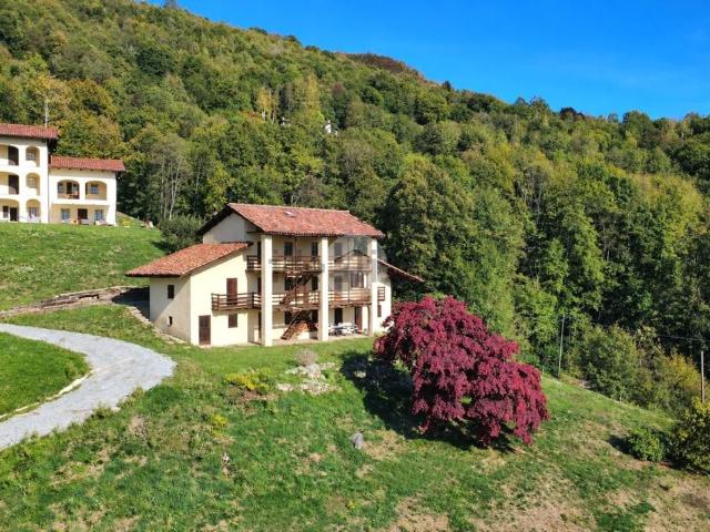 Casa in vendita a Malavecchia, Pralungo