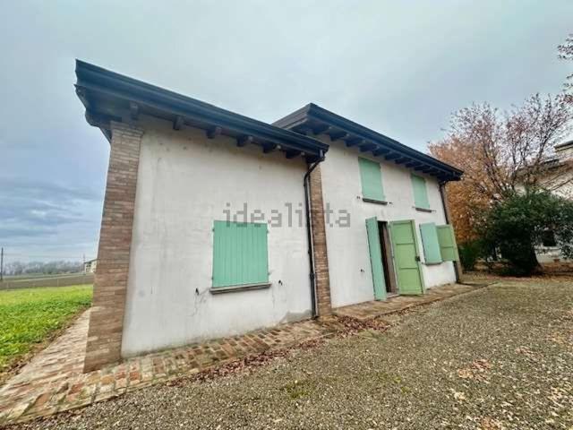 Casa in vendita a Unione Comuni Modenesi Area Nord, Mirandola