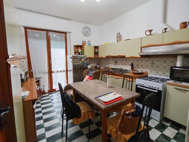 Casa in vendita a Perticata, Carrara