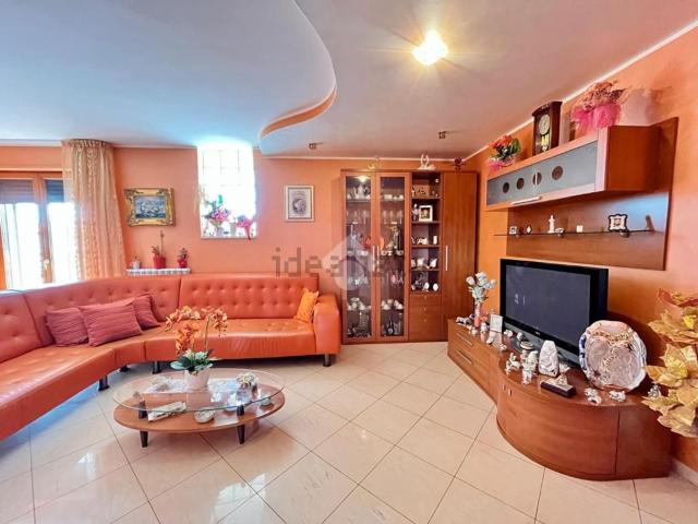 Casa in vendita a Puglia, Bari