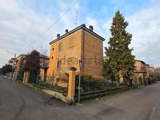Casa in vendita a Regina Pacis, Re