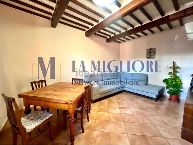 Casa in vendita a Montale, Toscana