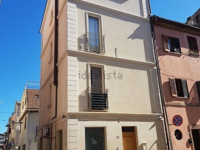 Casa in vendita a Albula centro, Marche