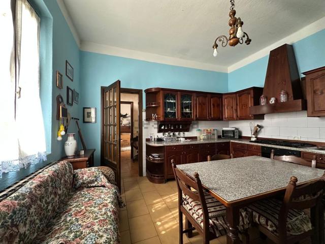 Casa in vendita a Castelvetro Piacentino, Reggio Emilia