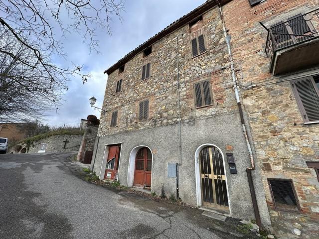 Casa in vendita a Cappuccini, Ficulle