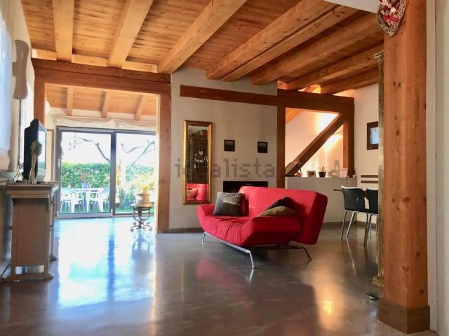 Casa in vendita a San Pietro di Feletto, Conegliano