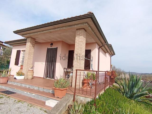 Casa in vendita a Foiano della Chiana, Arezzo