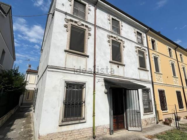 Casa in vendita a Quistello