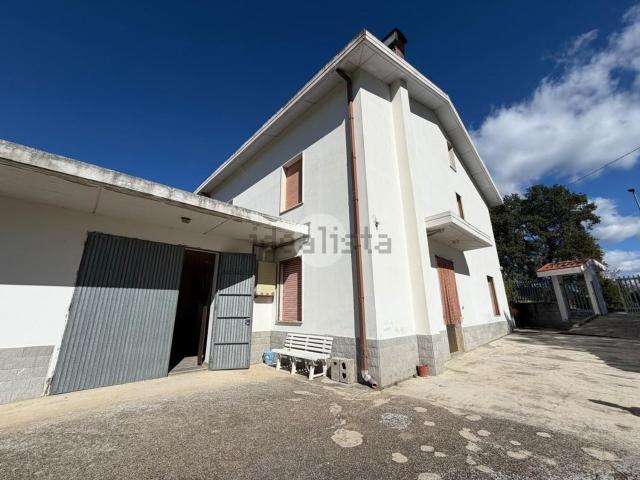 Casa in vendita a Vestea, Civitella Casanova