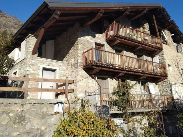 Casa in vendita a Sarre, Aosta
