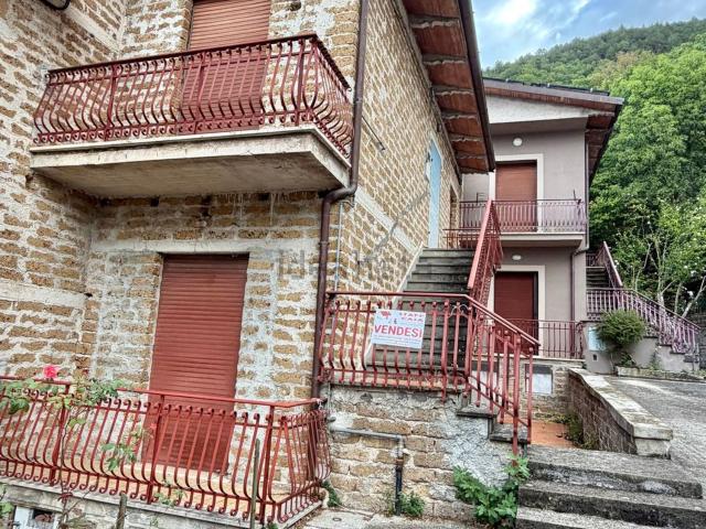 Casa in vendita a Villa Col dei Canali, Costacciaro