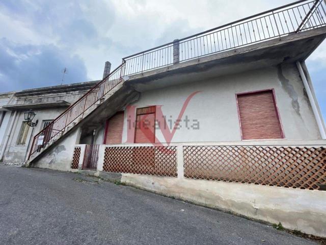 Casa in vendita a Centineo, Barcellona Pozzo Di Gotto