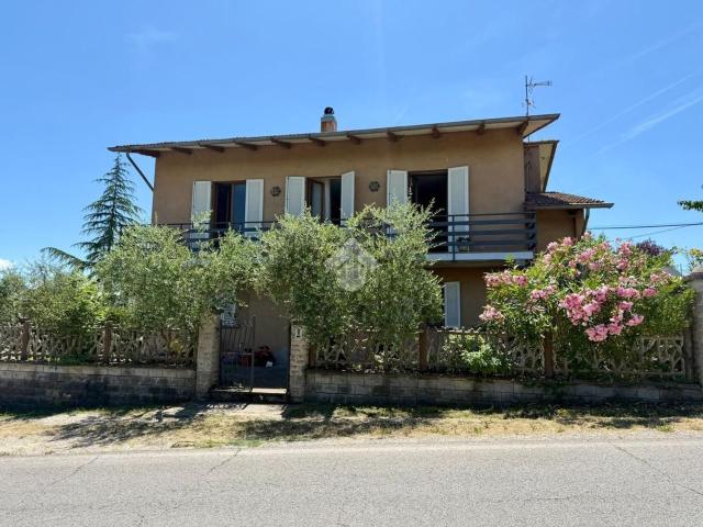 Casa in vendita a Gubbio, Umbria