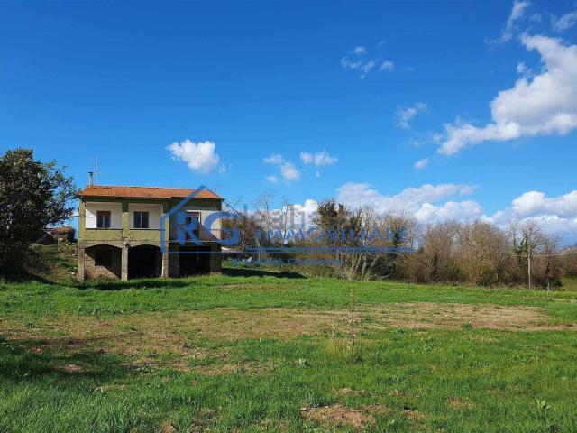 Casa in vendita a Bagnoregio, Lazio