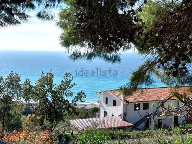 Casa in vendita a San Francesco, Calabria