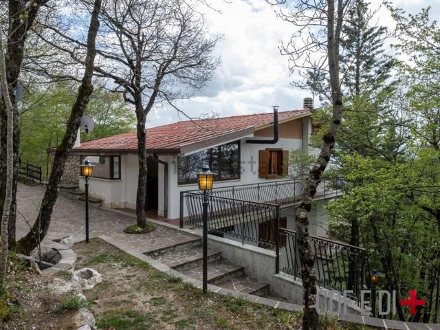 Casa in vendita a Petrella Salto, Lazio