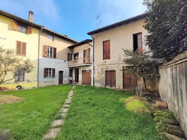 Casa in vendita a Piemonte, Alessandria