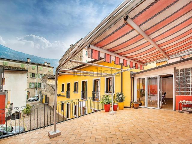 Casa in vendita a Rubiana, Caprino Veronese