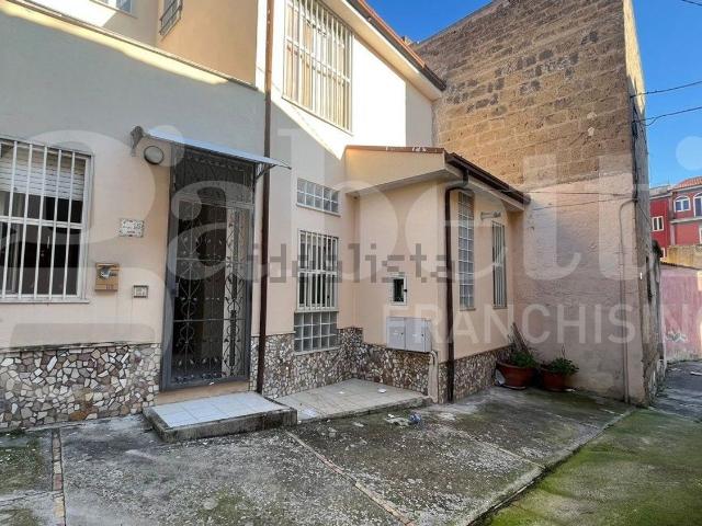 Casa in vendita a Calvi Risorta, Campania