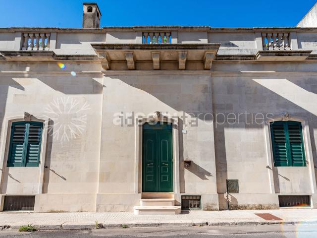 Casa in vendita a Puglia, Lecce