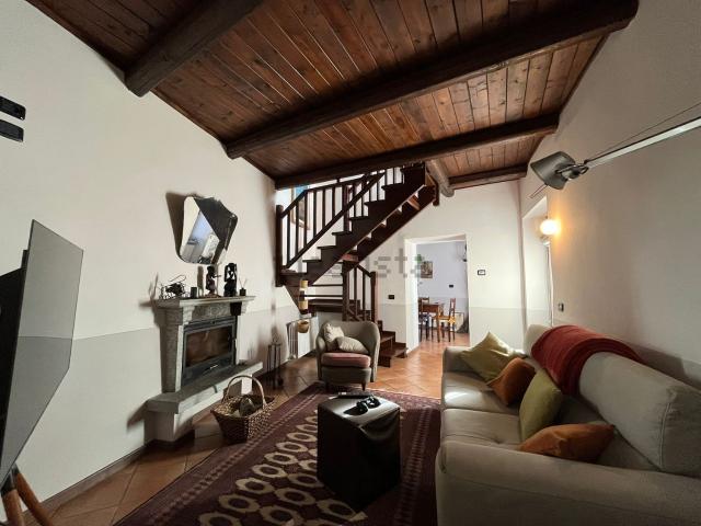 Casa in vendita a Piemonte, Novara