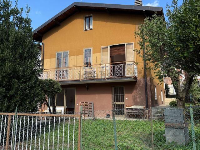 Casa in vendita a Cartiglia, Borgosesia