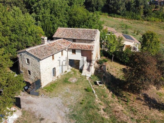 Casa in vendita a Cenerente, Umbria