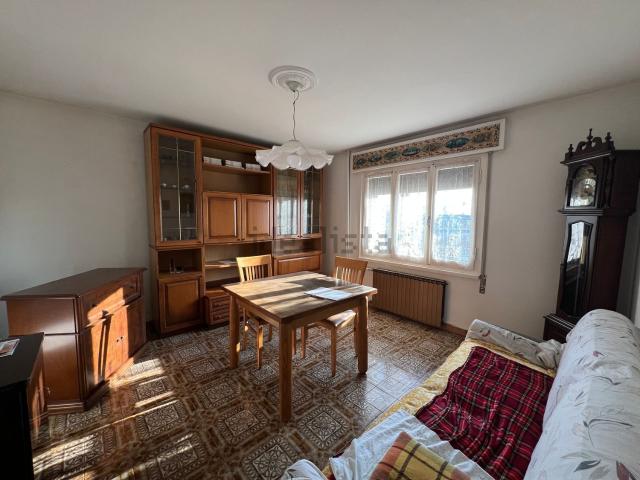 Casa in vendita a Bassa Reggiana, Re