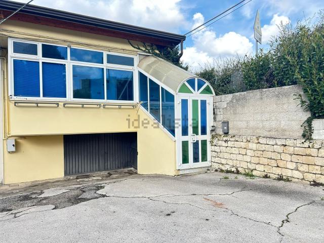 Casa in vendita a Potenza, Basilicata