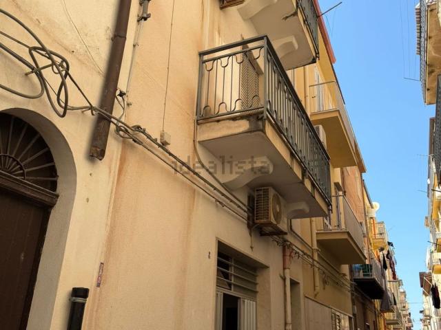 Casa in vendita a Alcamo, Trapani