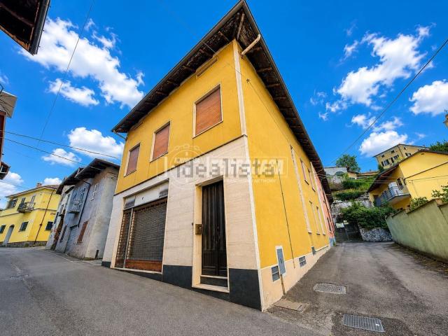 Casa in vendita a Piemonte, Vercelli