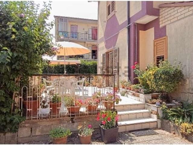 Casa in vendita a Montefalcione, Campania
