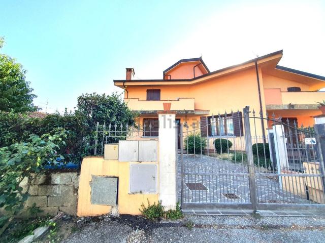 Casa in vendita a Carmignano, Toscana