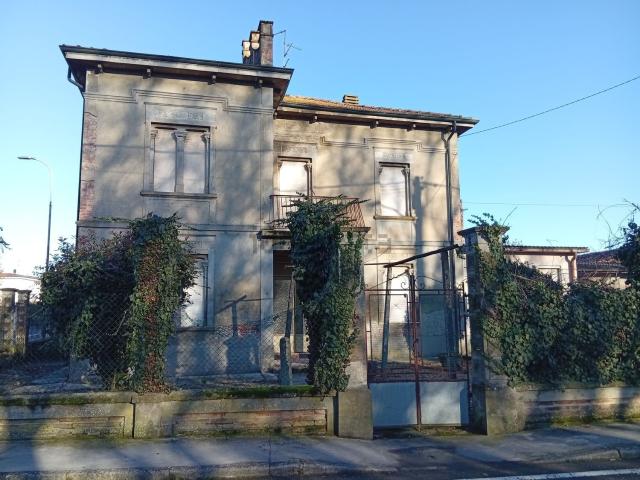 Casa in vendita a Rivarolo Del Re, Lombardia
