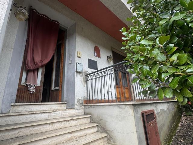 Casa in vendita a Vernio