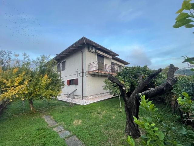 Casa in vendita a Sant'Antonio, Carrara