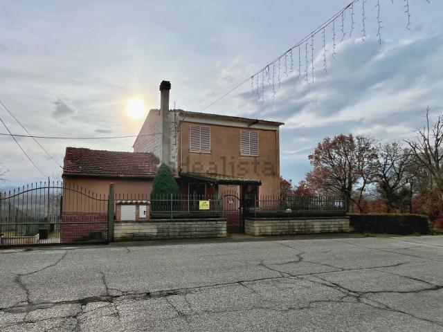 Casa in vendita a Prezza, Abruzzo