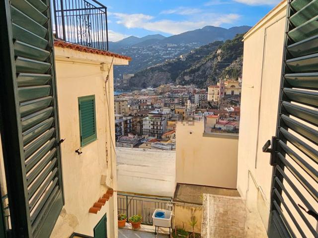 Casa in vendita a Maiori, Campania