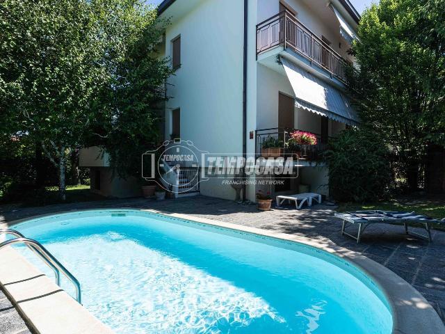 Casa in vendita a Mojana, Merone