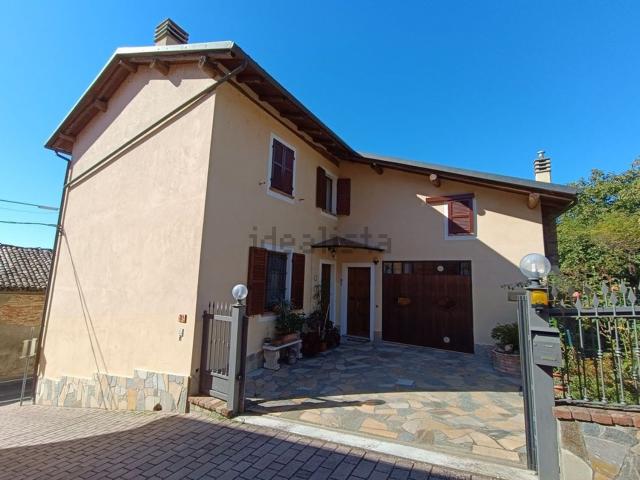 Casa in vendita a Pozzengo, Mombello Monferrato