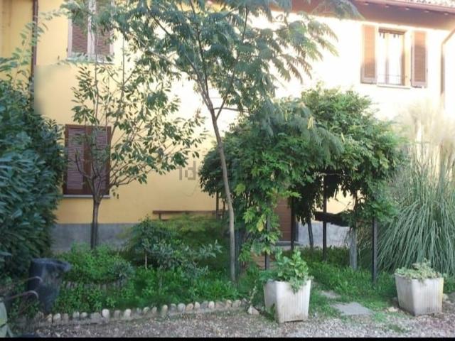 Casa in vendita a Robecco Sul Naviglio, Lombardia