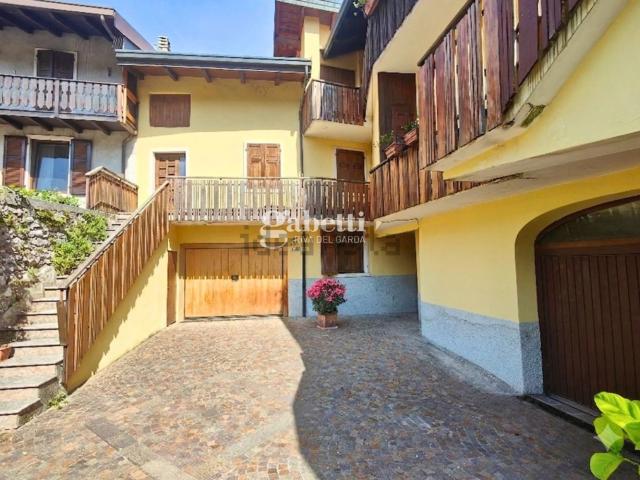 Casa in vendita a Comunità Alto Garda e Ledro, Nago