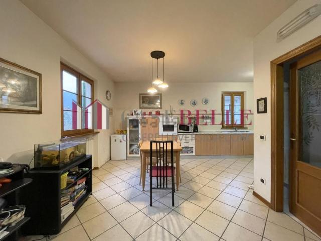 Casa in vendita a Camaiore, Toscana