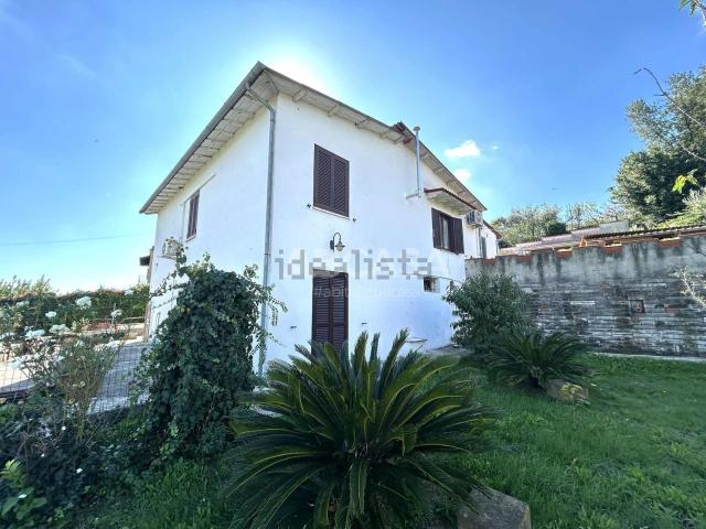 Casa in vendita a Colle degli Dei, Roma Capitale