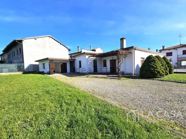Casa in vendita a San Giorgio Della Richinvelda, Friuli-Venezia Giulia