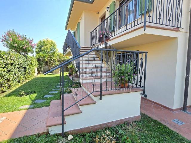 Casa in vendita a Collesalvetti, Toscana